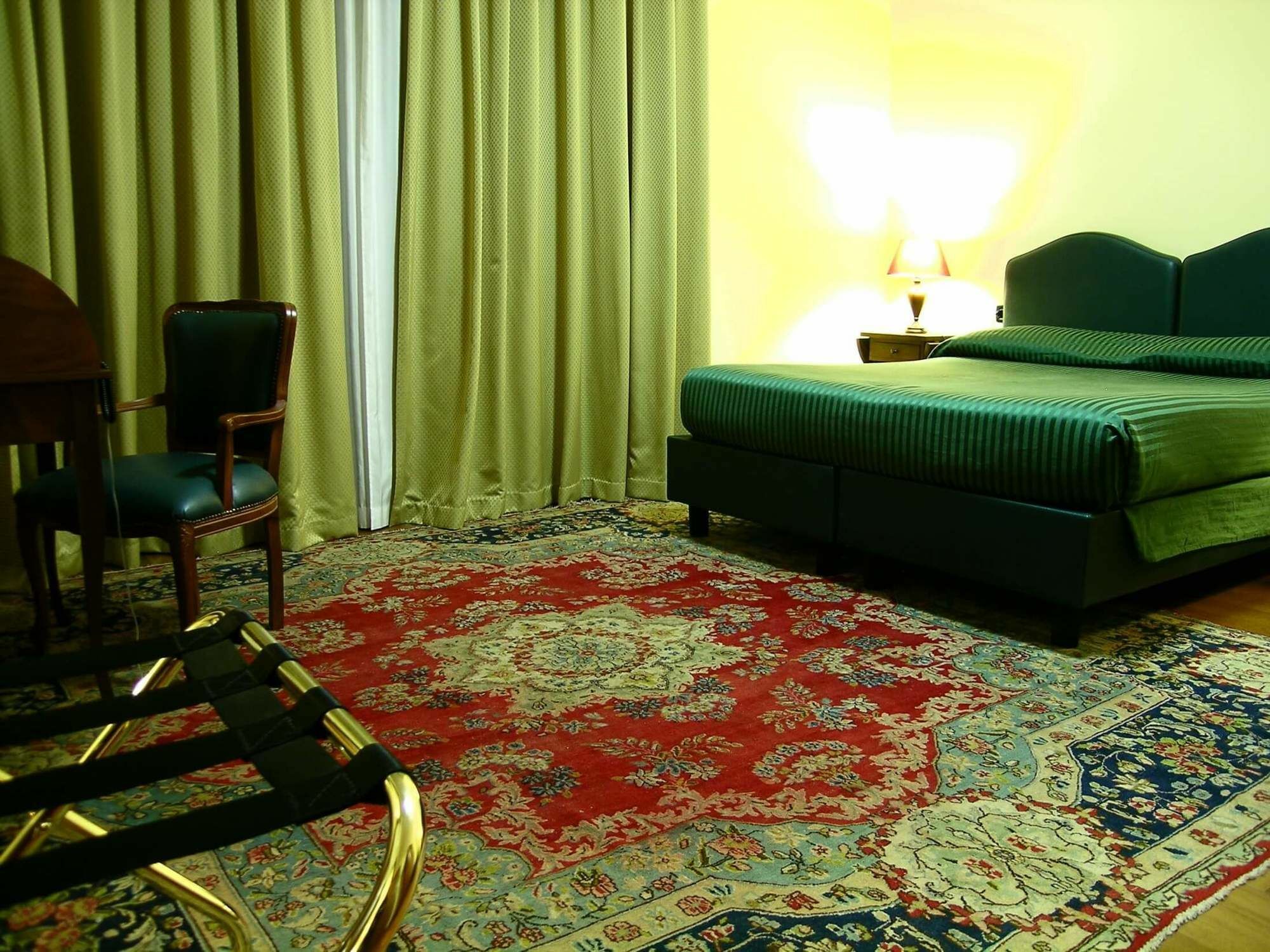 Relax Style House Central Rooms Pescara Exterior foto